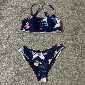 Cupshe Navy Floral Bikini Size Medium